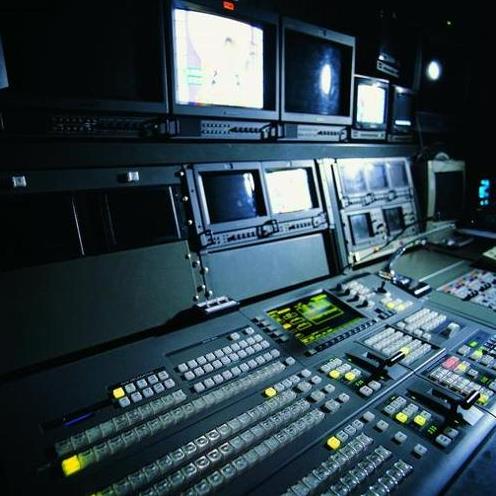 影視制作后期都是通過哪些流程來完成的，影視制作**哦！